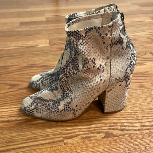 Steve Madden Star Snake Skin Bootie - Picture 2 of 9